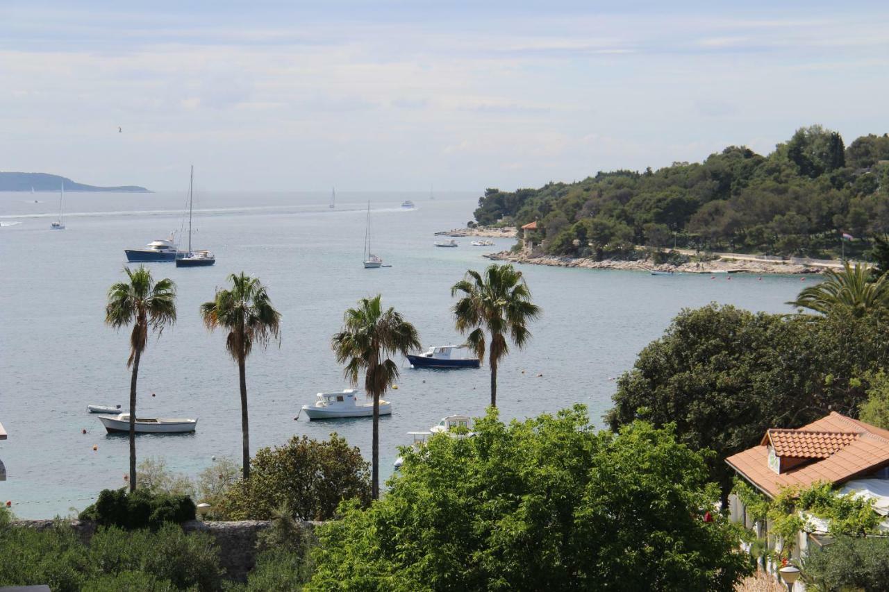 Apartmani Surlin Hvar Town Exterior foto